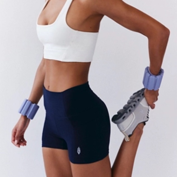 Never Better Run Shorts - Picture 1 of 7